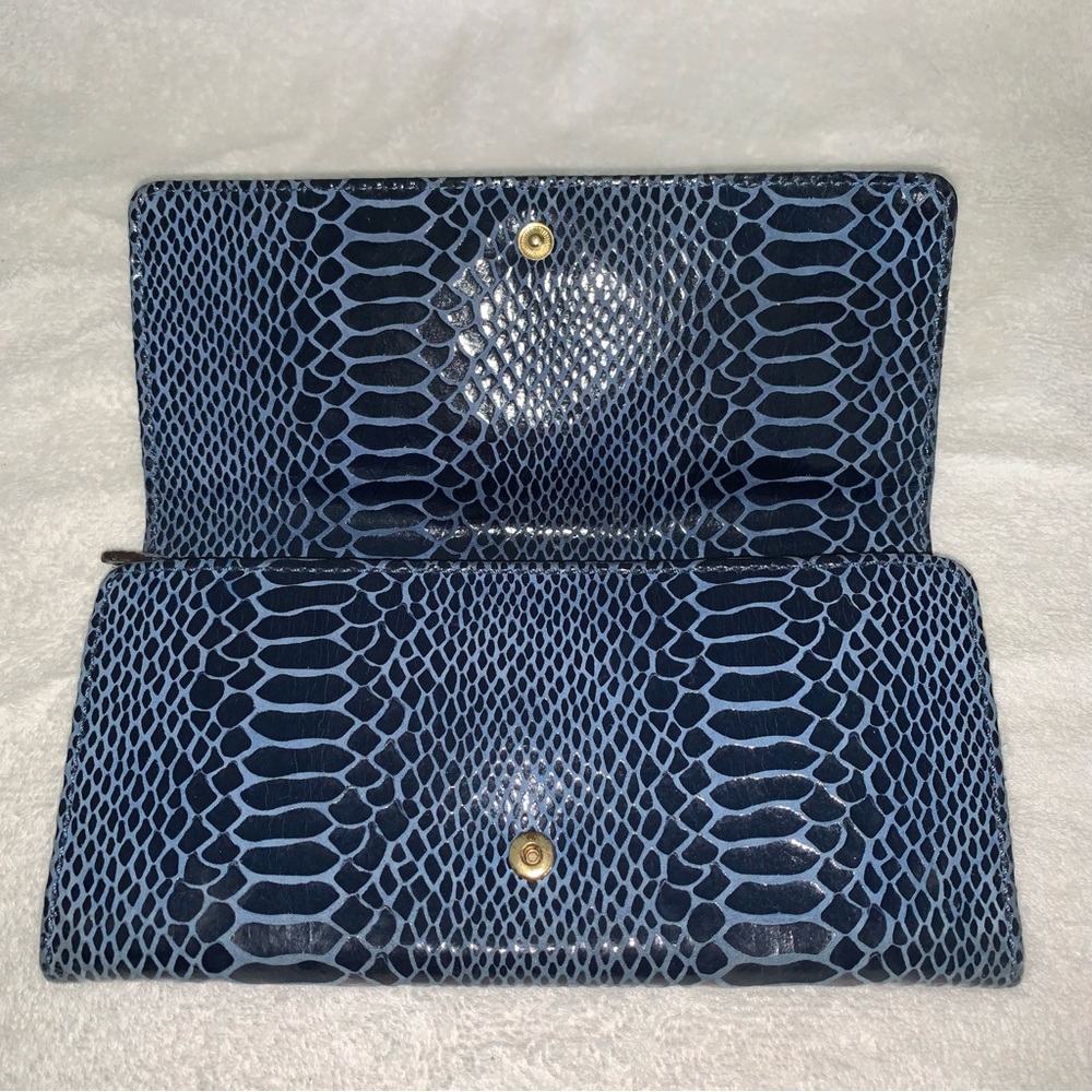 MICHAEL KORS Blue Gold Snakeskin Reptile Python Long Bifold Wallet - Picture 13 of 13